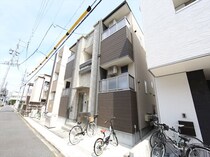 ＩＭＡ　Ｓｔｕｄｉｏｓの外観写真