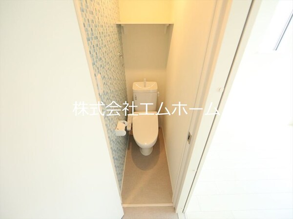 トイレ(温水洗浄暖房便座付トイレ)