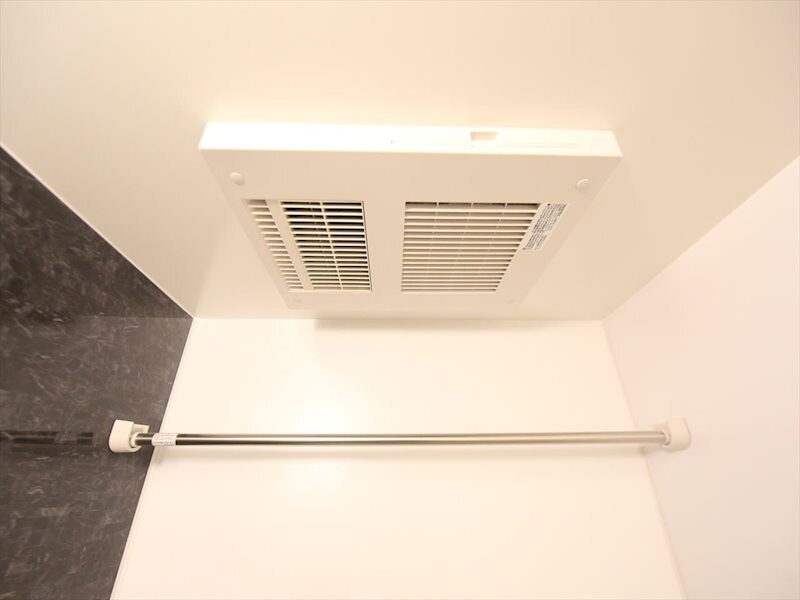 物件内観写真18　(浴室暖房乾燥機)