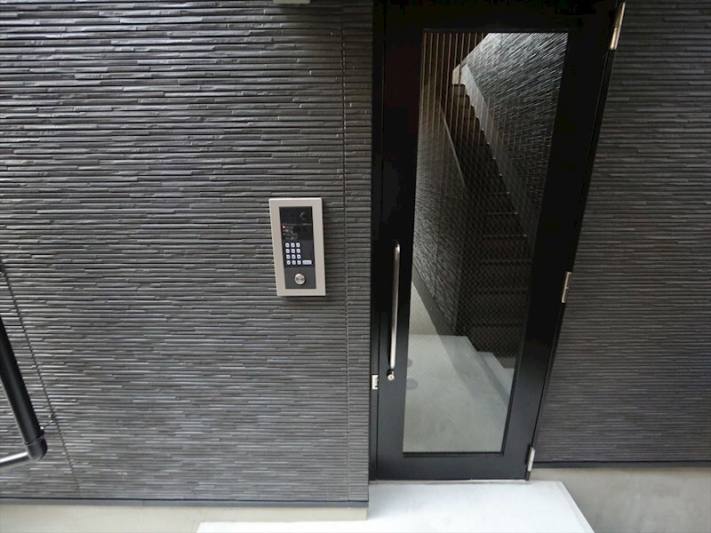 物件内観写真26　(オートロック完備)