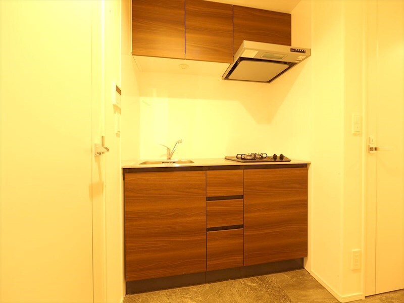 物件内観写真7　(システムキッチン（ガス2口コンロ付）)