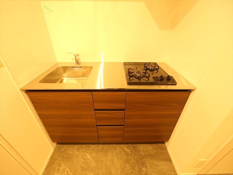 物件内観写真28　(システムキッチン（ガス2口コンロ付）)