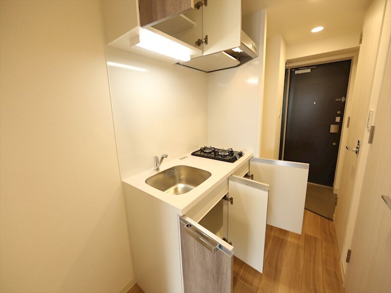 物件内観写真16　(システムキッチン（ガス2口コンロ付）)