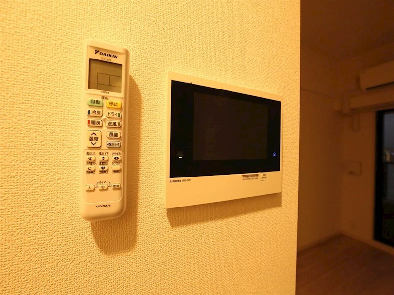 物件内観写真11　(ＴＶモニター付インターホン)