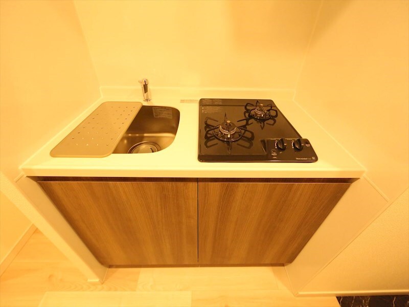 物件内観写真25　(システムキッチン（ガス2口コンロ付）)