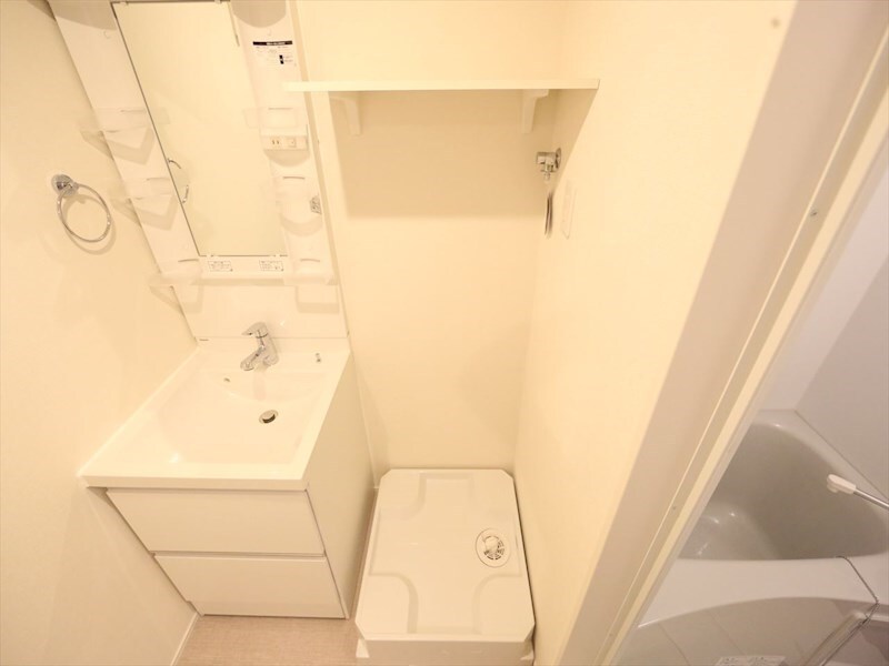 物件内観写真23　(脱衣所　室内洗濯機置き場　同仕様写真)