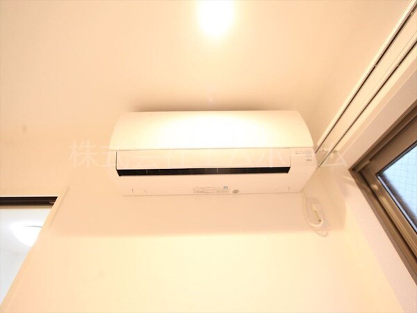 その他設備(エアコン　同型写真)