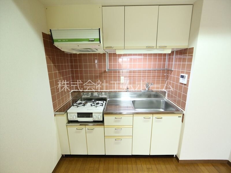 物件内観写真7　(キッチン（ガス2口コンログリル設置済）)