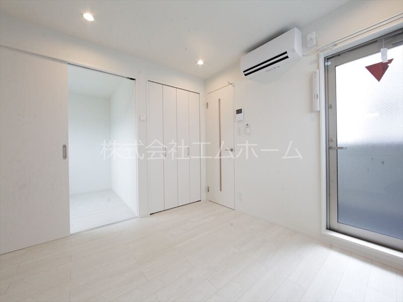 物件内観写真16　(ＤＫ6.3帖　洋室3.3帖とつなげても使えます　同型写真)