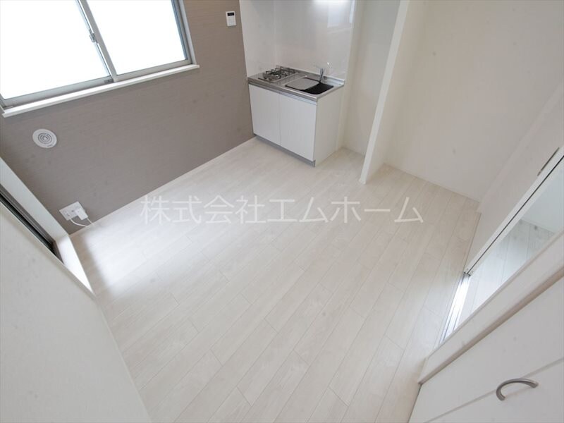 物件内観写真18　(ＤＫ6.3帖　洋室3.3帖とつなげても使えます　同型写真)