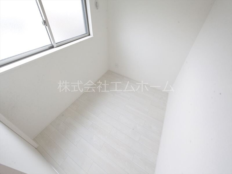 物件内観写真26　(洋室3.3帖　ＤＫ6.3帖とつなげても使えます　同型写真)