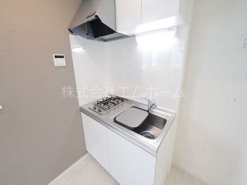 物件内観写真28　(システムキッチン（ガス2口コンロ付）同型写真)