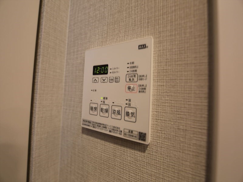 物件内観写真12　(浴室暖房乾燥機付き)