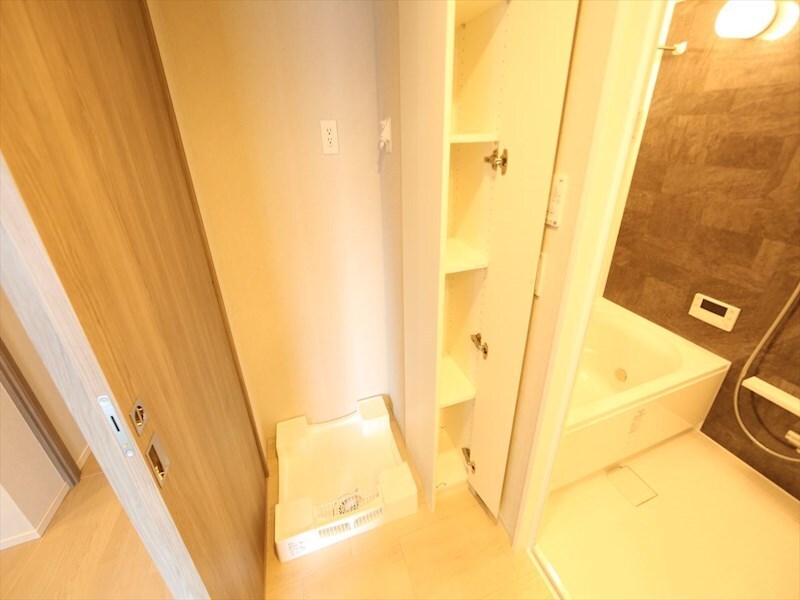 物件内観写真24　(脱衣所　室内洗濯機置き場)