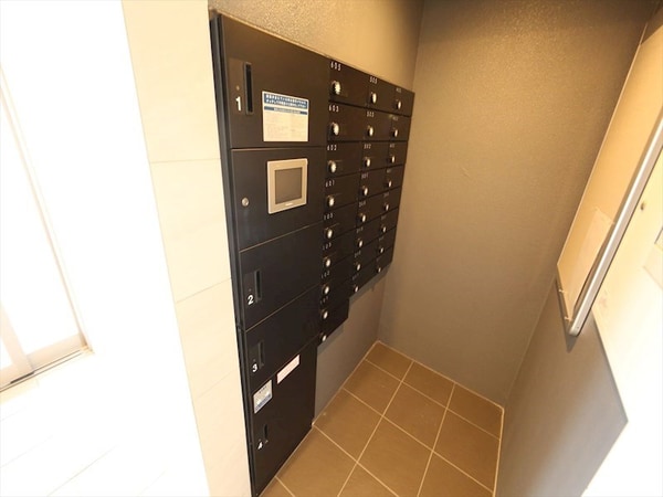 その他共有部分(宅配ＢＯＸ・集合ポスト有り)