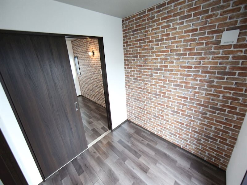 物件内観写真24　(洋室3.2帖　クローゼット付)