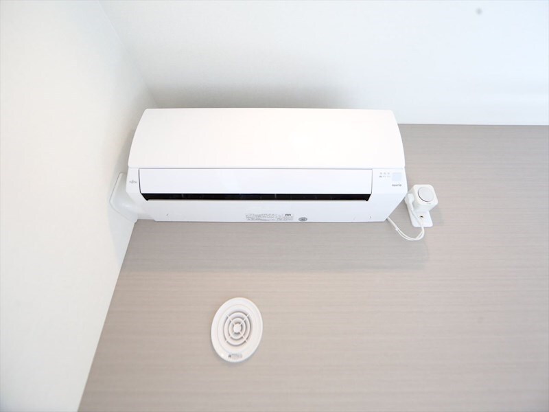 物件内観写真21　(各部屋にエアコン完備　同仕様写真)