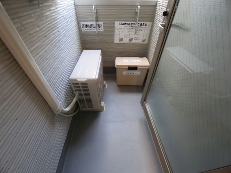 物件内観写真13　(バルコニー　同仕様写真)