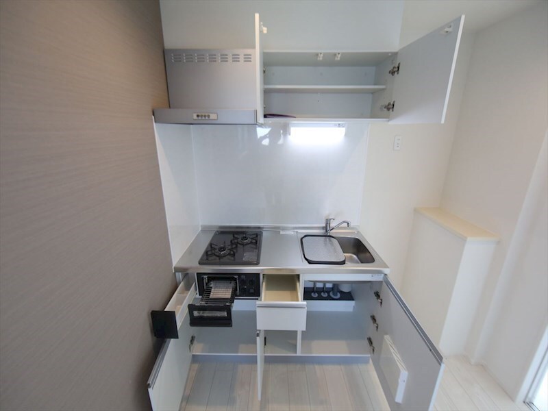 物件内観写真18　(システムキッチン（ガス2口コンロ・グリル付）　同仕様写真)