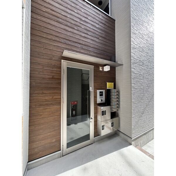 物件内観写真25　(オートロック付)