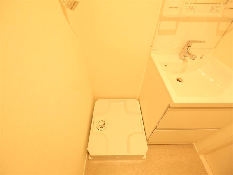 物件内観写真24　(脱衣所　室内洗濯機置き場　同仕様写真)