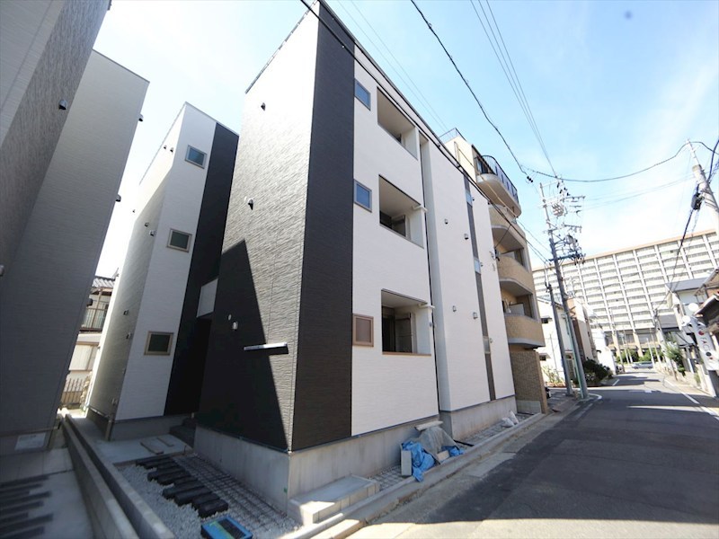ＲＥＧＡＬＥＳＴサンメゾン栄生