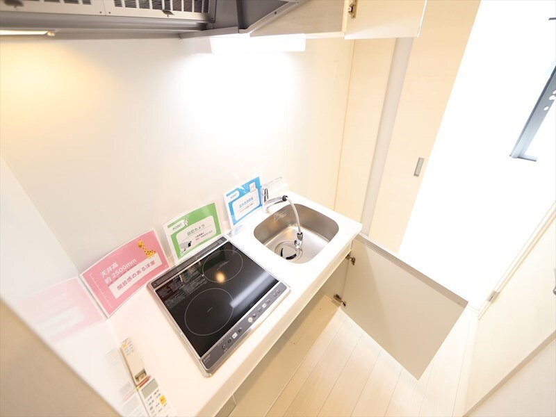 物件内観写真15　(システムキッチン（ＩＨ2口コンロ付）)