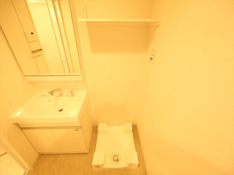 物件内観写真20　(脱衣所　室内洗濯機置き場)