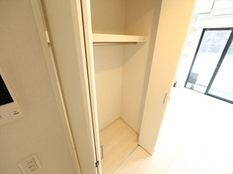 物件内観写真21　(クローゼット（収納充実してます）)