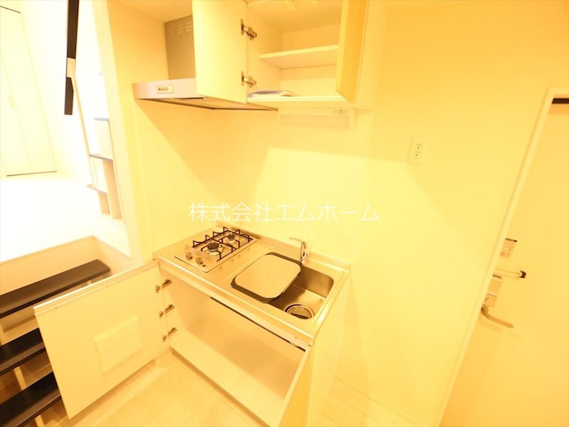 キッチン(システムキッチン（ガス2口コンロ付）)