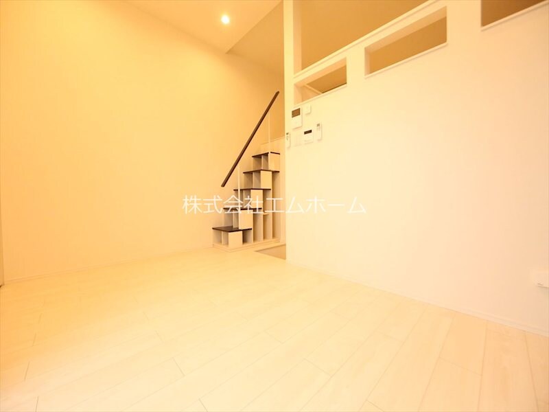 物件内観写真15　(洋室6.5帖　ロフト6.2帖（収納にも寝室にも使えます）)