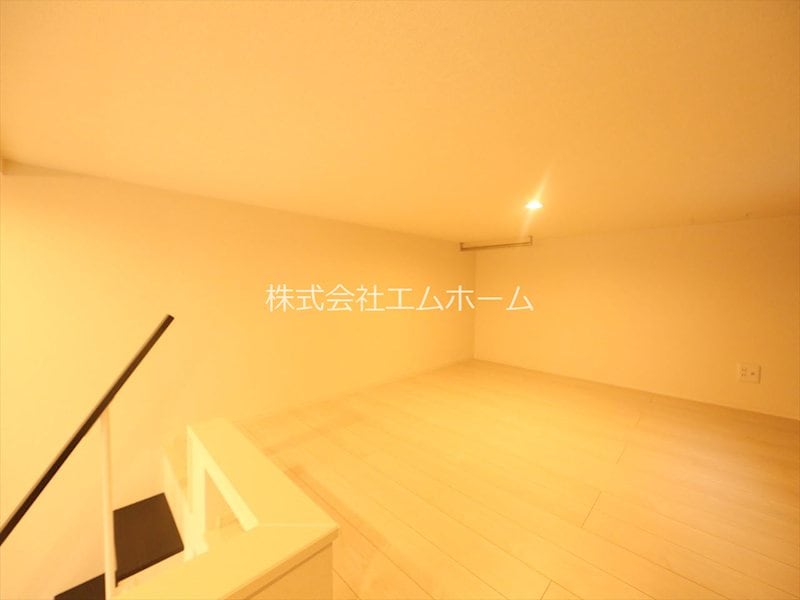 その他部屋・スペース(ロフト6.3帖（収納にも寝室にも使えます）)