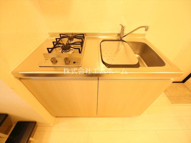 キッチン(システムキッチン（ガス2口コンロ付）)