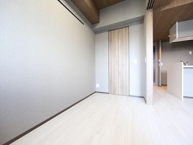 物件内観写真22　(洋室4.4帖　ウォークインクローゼット付（収納充実してます）)