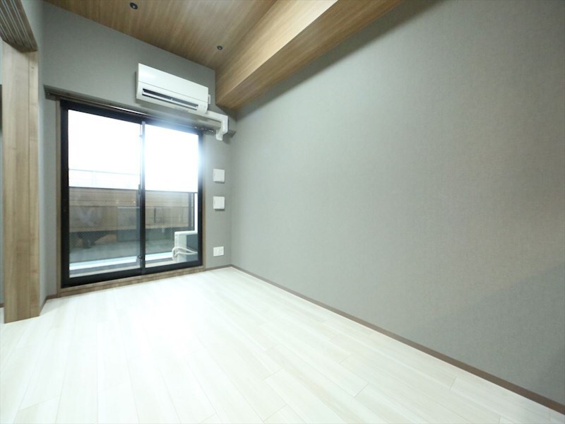 物件内観写真26　(ＬＤＫ8.2帖　エアコン完備　バルコニー)