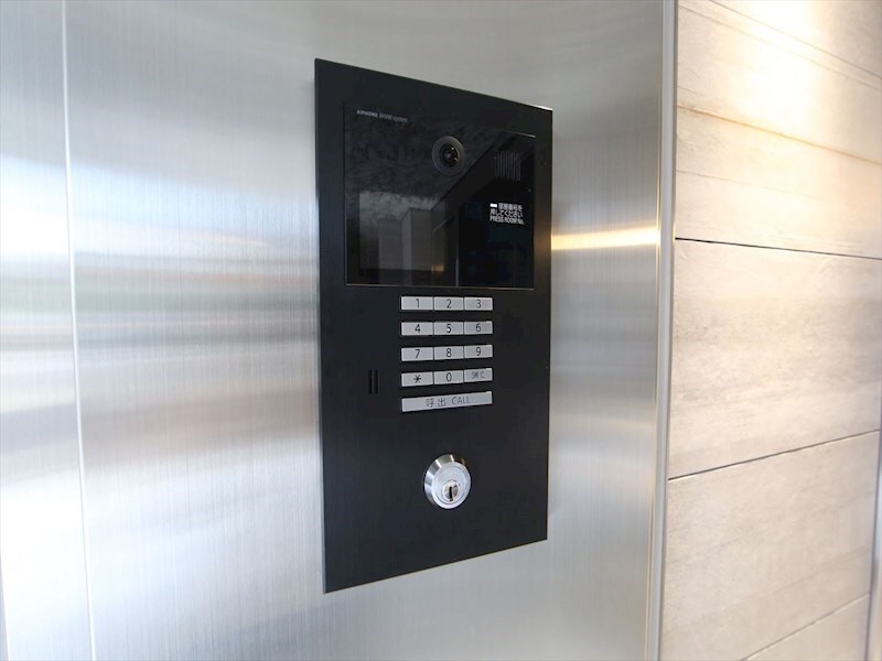 物件内観写真26　(オートロック完備)