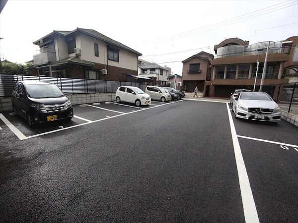 駐車場(敷地内駐車場)