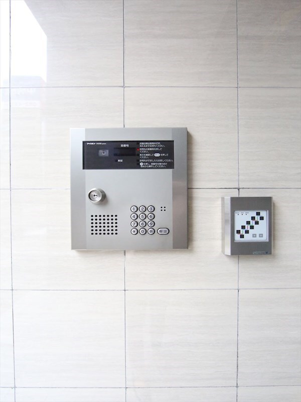 物件内観写真26　(オートロック完備)