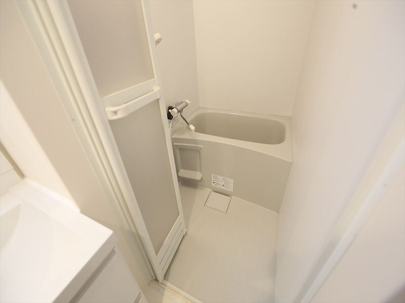 物件内観写真4　(バスルーム　浴室暖房乾燥機付き　同仕様写真)