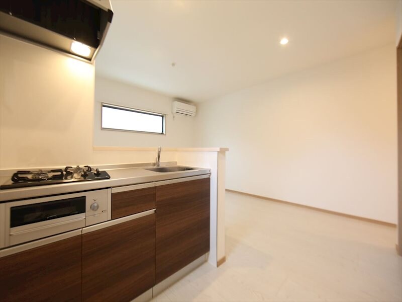 物件内観写真26　(システムキッチン（ガス2口コンログリル付）カウンターキッチン)