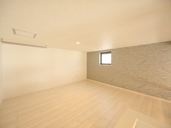 その他部屋・スペース(ロフト6.5帖（収納にも寝室にも使えます）　同仕様写真)