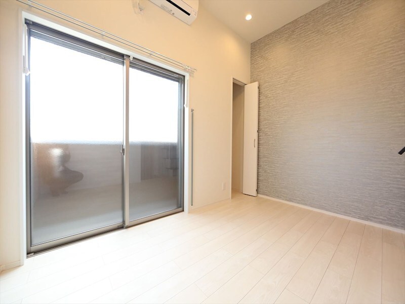 物件内観写真15　(洋室6.2帖　ロフト6.3帖（収納にも使えます）　同仕様写真)