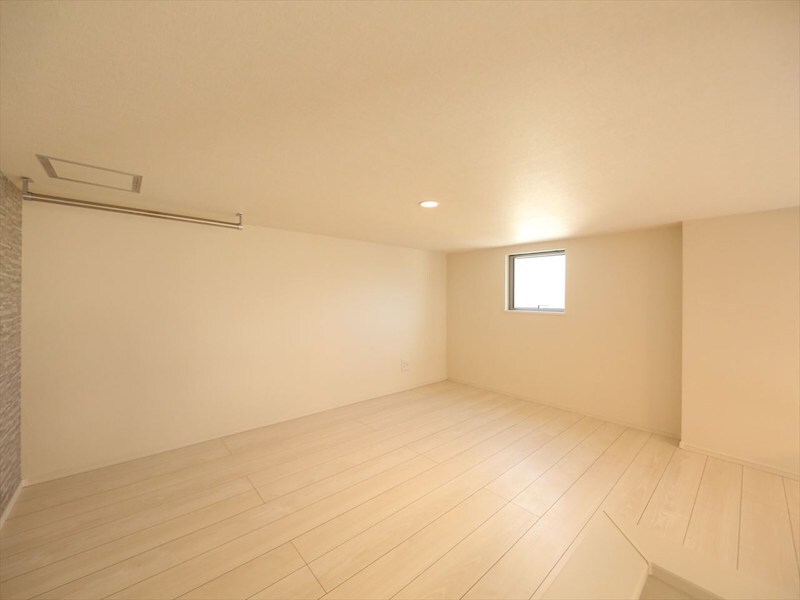 物件内観写真17　(ロフト6.3帖（収納にも寝室にも使えます）　同仕様写真)