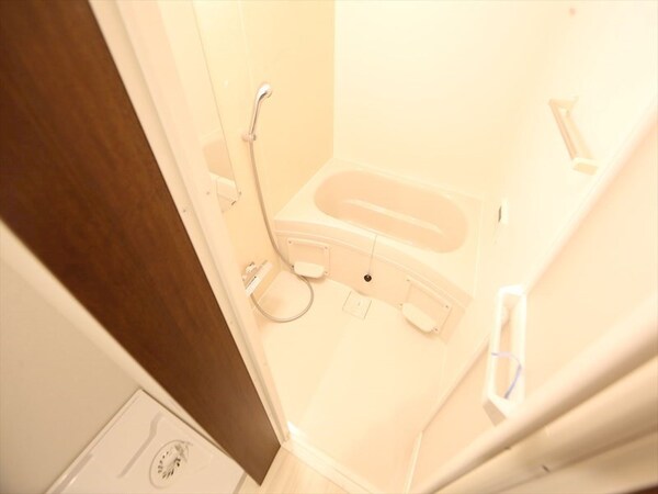 風呂画像(浴室暖房乾燥機付　追い焚き付お風呂　同仕様写真)