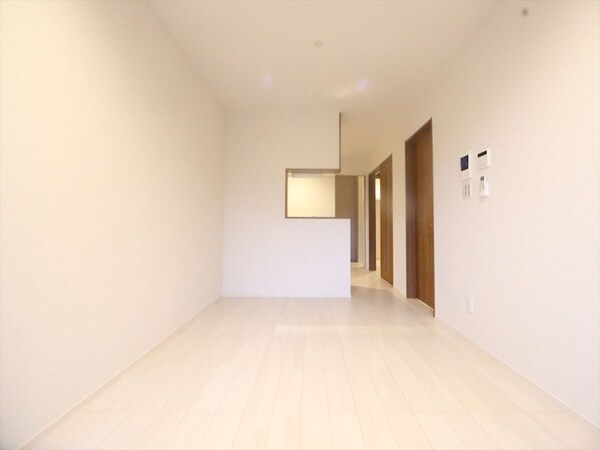 リビング(ＬＤＫ10.1帖　システムキッチン　エアコン完備　同仕様写真)