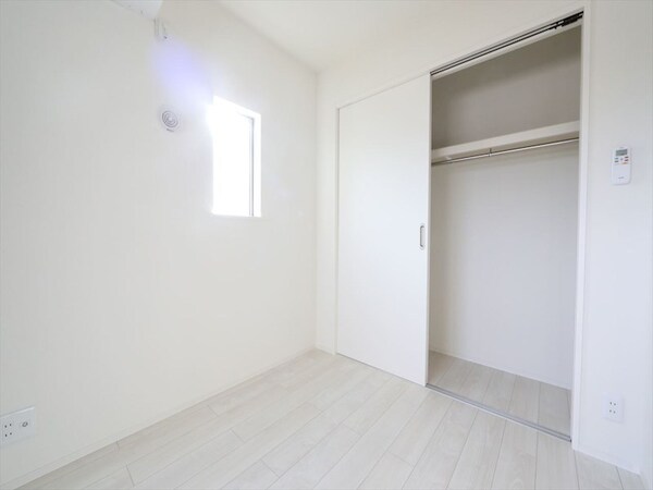 その他部屋・スペース(洋室3.6帖　クローゼット付（収納充実してます）　同仕様写真)