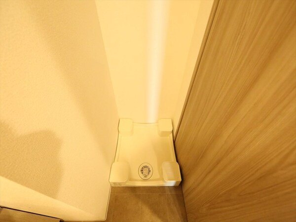 洗面所(脱衣所　室内洗濯機置き場　同仕様写真)