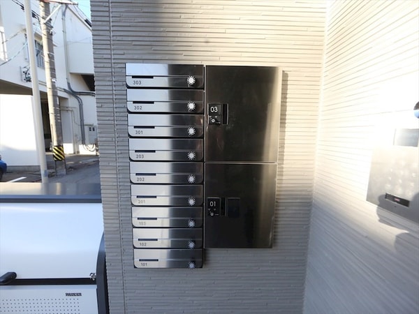 その他共有部分(宅配ＢＯＸ・集合ポスト有り　同仕様写真)