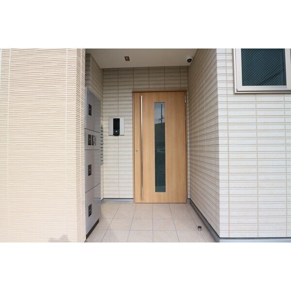 その他共有部分(オートロック付き　宅配ＢＯＸ有り　同仕様写真)