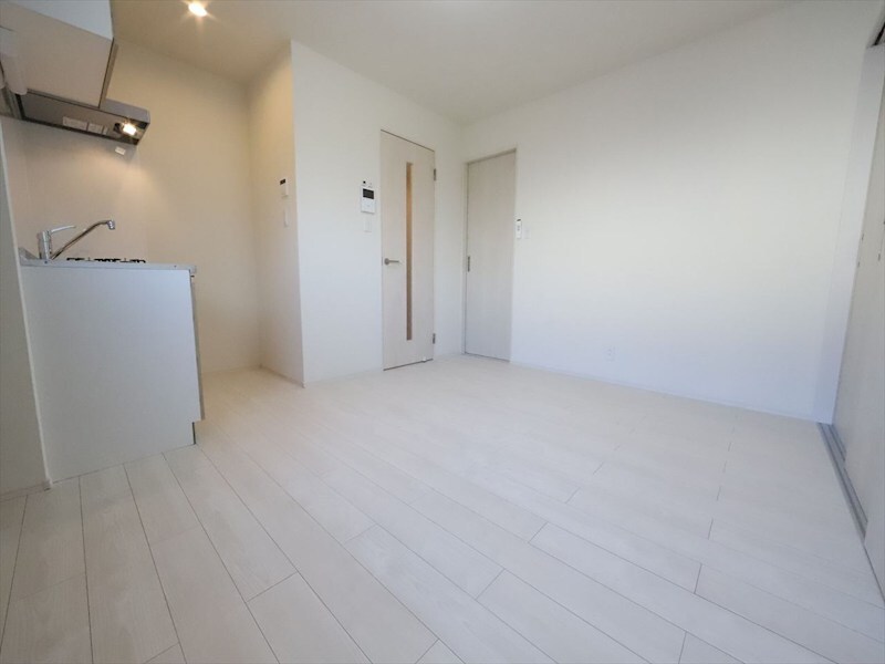 物件内観写真15　(ＬＤＫ8.4帖　システムキッチン　同仕様写真)